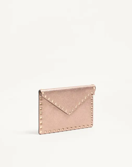 Клатч Rockstud из ламинированной зернистой телячьей кожи
